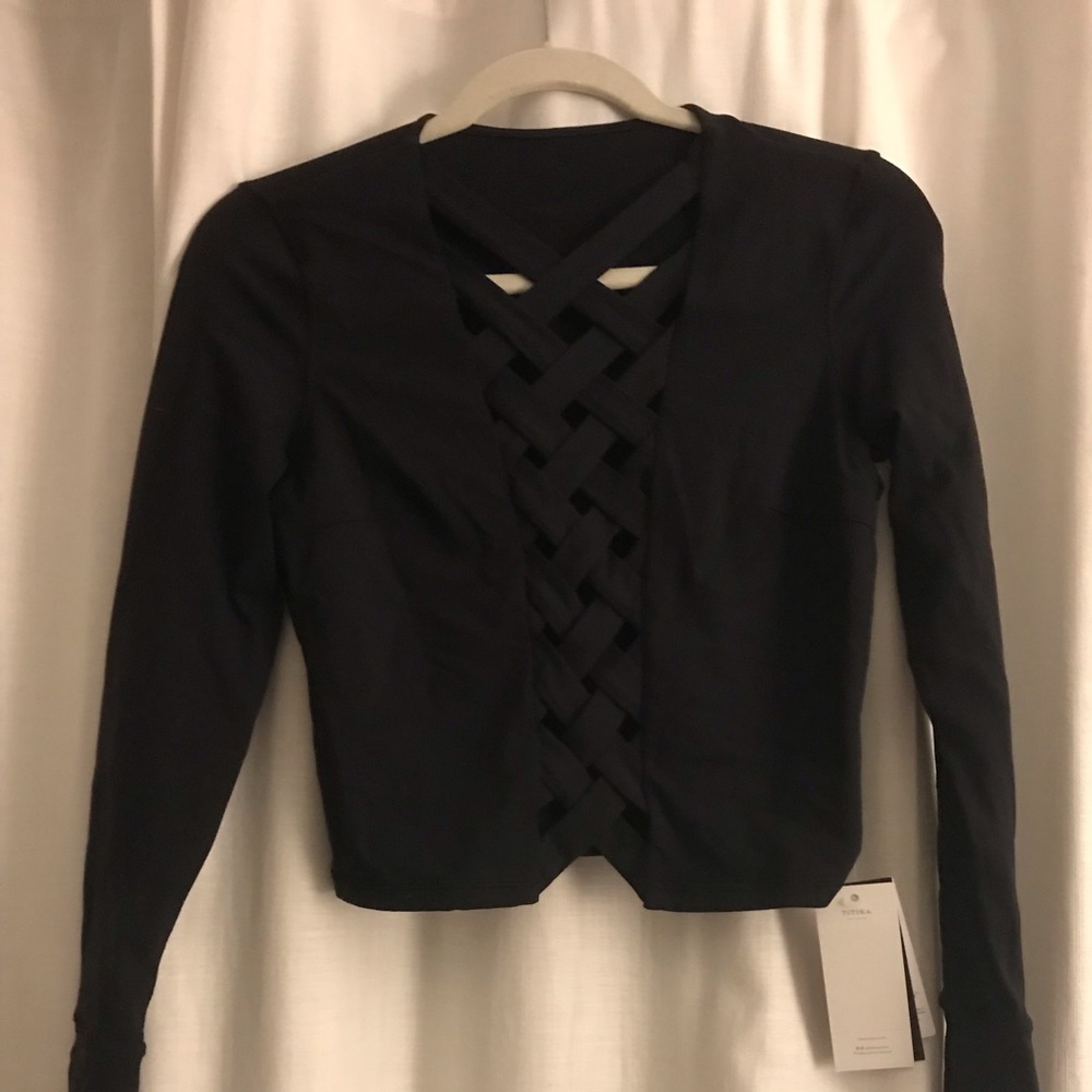 TITIKA Active Couture Long Sleeve Workout Shirt
